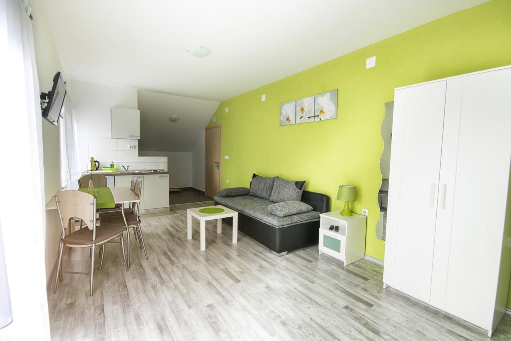 Studio Apartments Ante Rakovica Exteriér fotografie